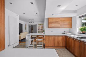 Photo 21- click for photo gallery